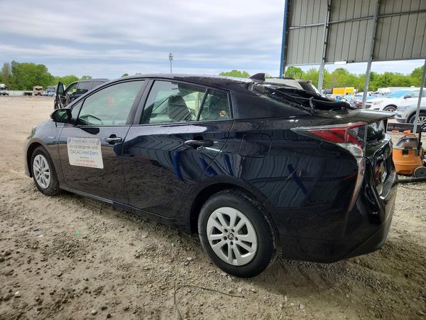2016 TOYOTA PRIUS One/Two
