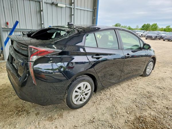 2016 TOYOTA PRIUS One/Two