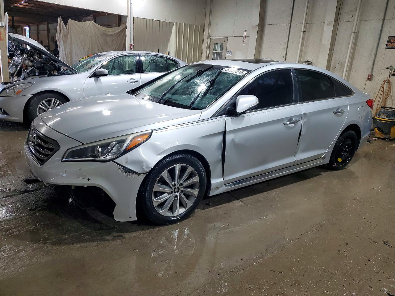2016 HYUNDAI SONATA