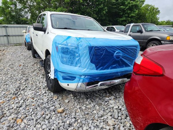 2021 NISSAN TITAN