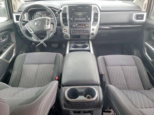 2021 NISSAN TITAN
