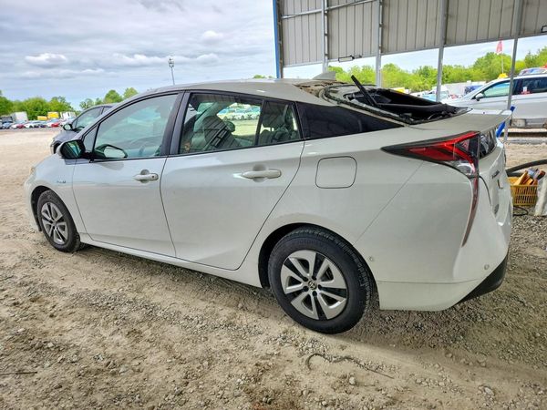 2017 TOYOTA PRIUS One/Two
