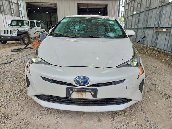 2017 TOYOTA PRIUS One/Two
