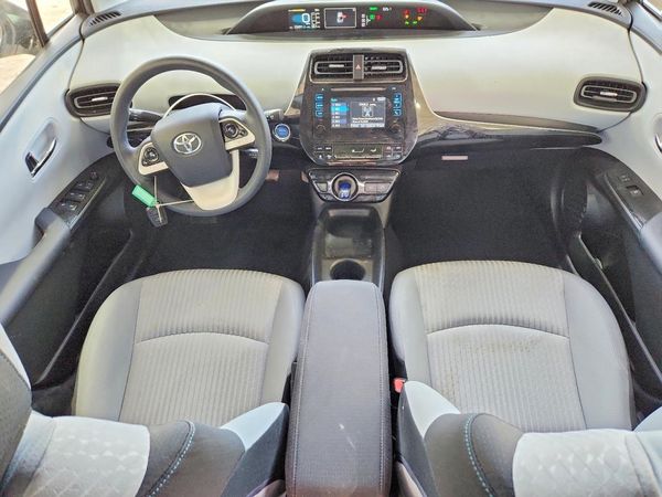 2017 TOYOTA PRIUS One/Two
