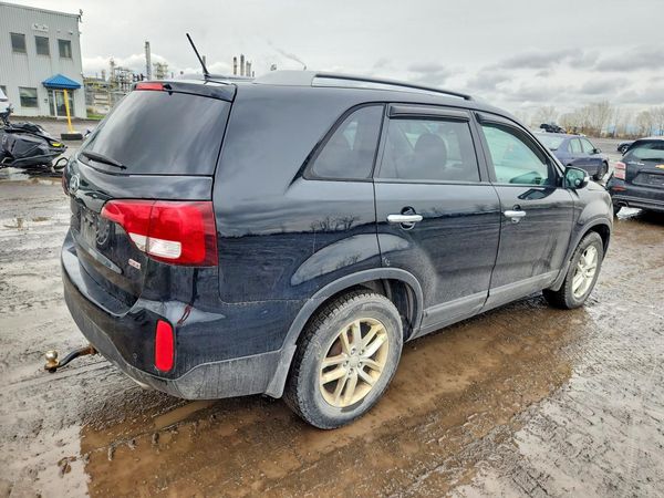 2015 KIA SORENTO GL
