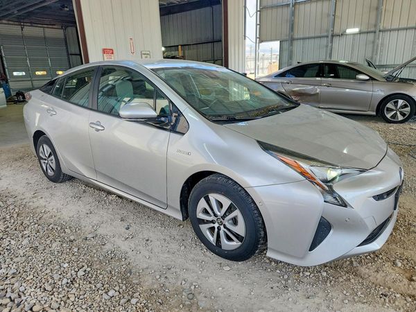 2018 TOYOTA PRIUS One/Two