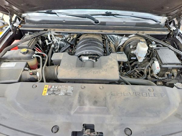 2018 CHEVROLET TAHOE Premier — Engine bay
