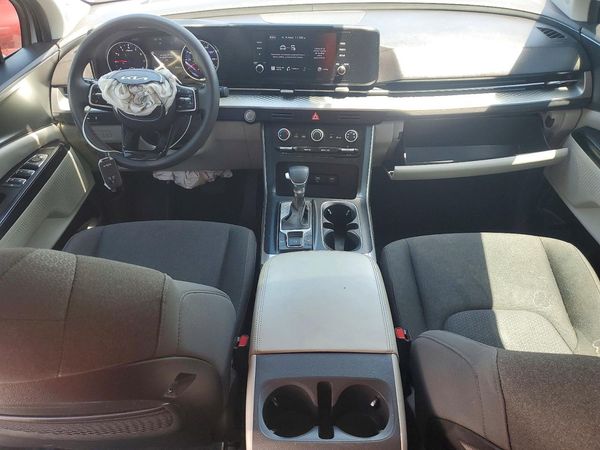 2022 KIA CARNIVAL LX, LX Seat Package — CKPT