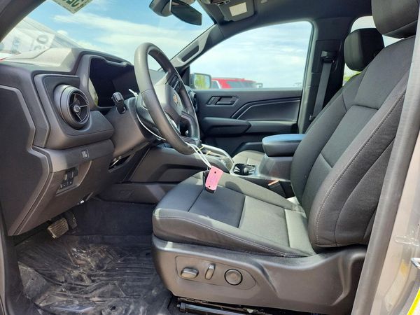 2023 CHEVROLET COLORADO