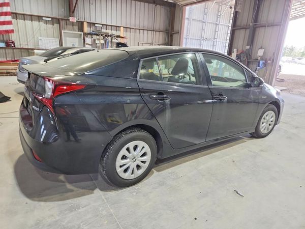 2020 TOYOTA PRIUS