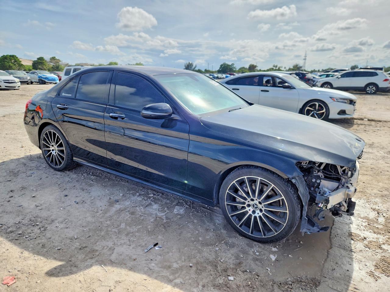 2019 MERCEDES-BENZ C C300