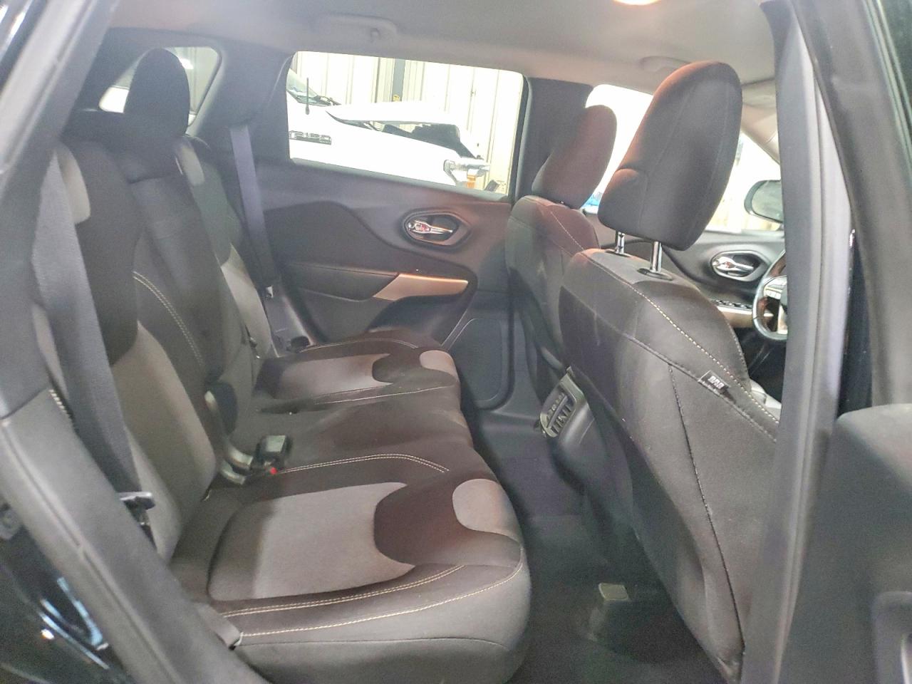 2018 JEEP CHEROKEE LATITUDE 4X4