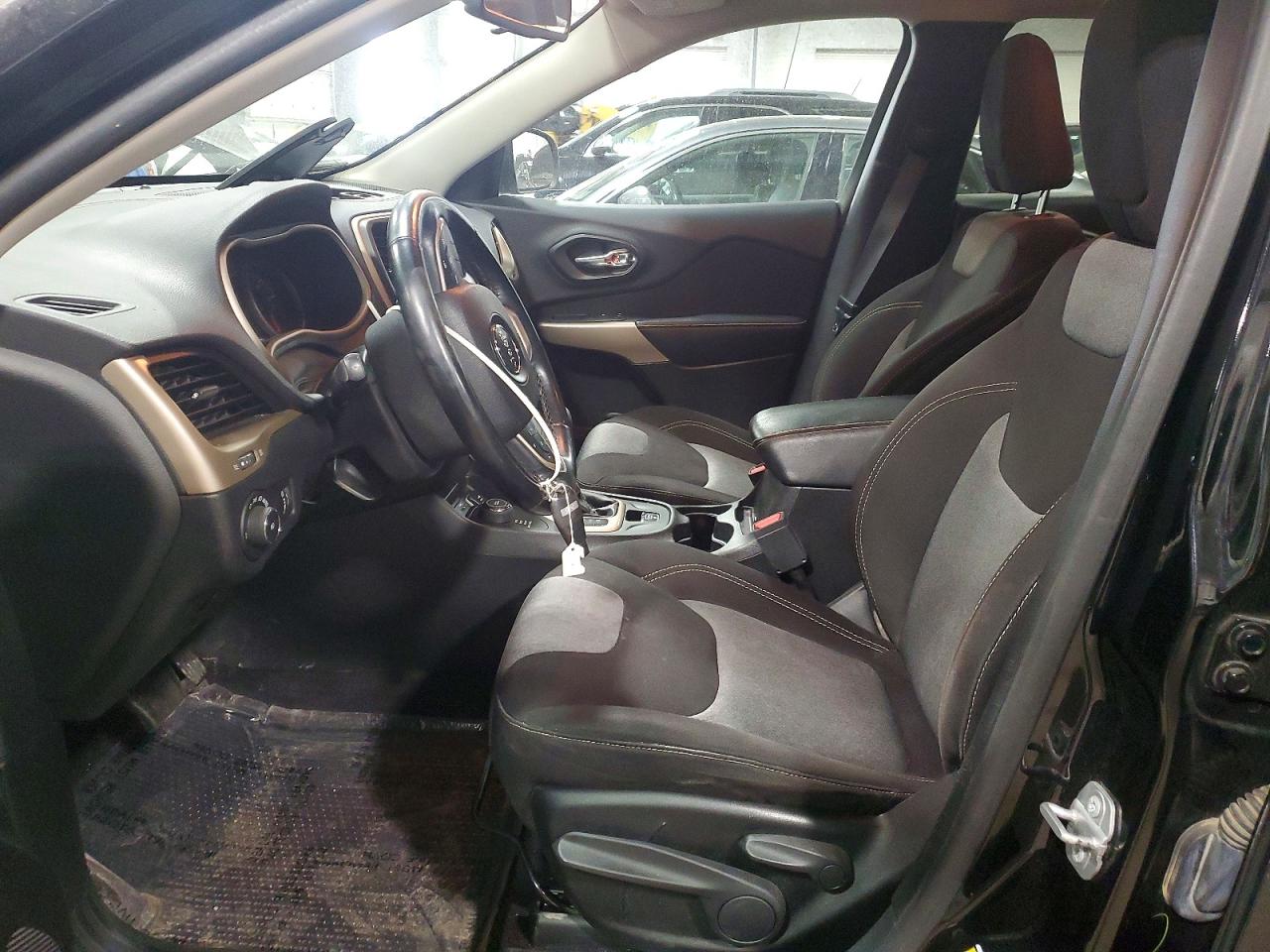 2018 JEEP CHEROKEE LATITUDE 4X4