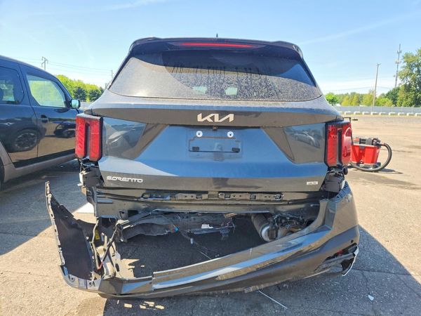 2025 KIA SORENTO