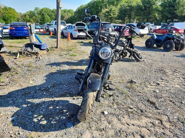 2016 HARLEY-DAVIDSON FL
