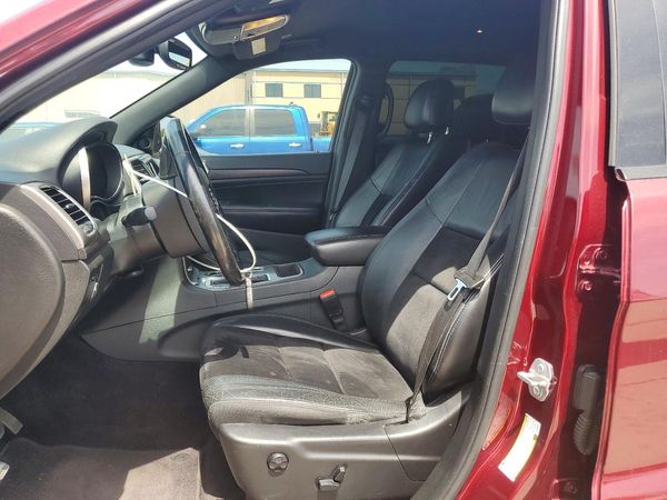 2018 JEEP GRAND CHEROKEE LAREDO 4X2