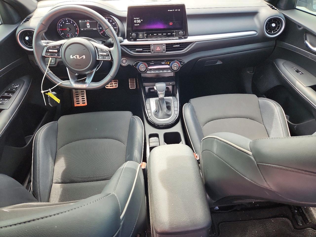 2024 KIA FORTE GT Line