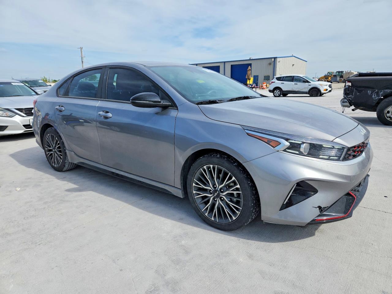 2024 KIA FORTE GT Line