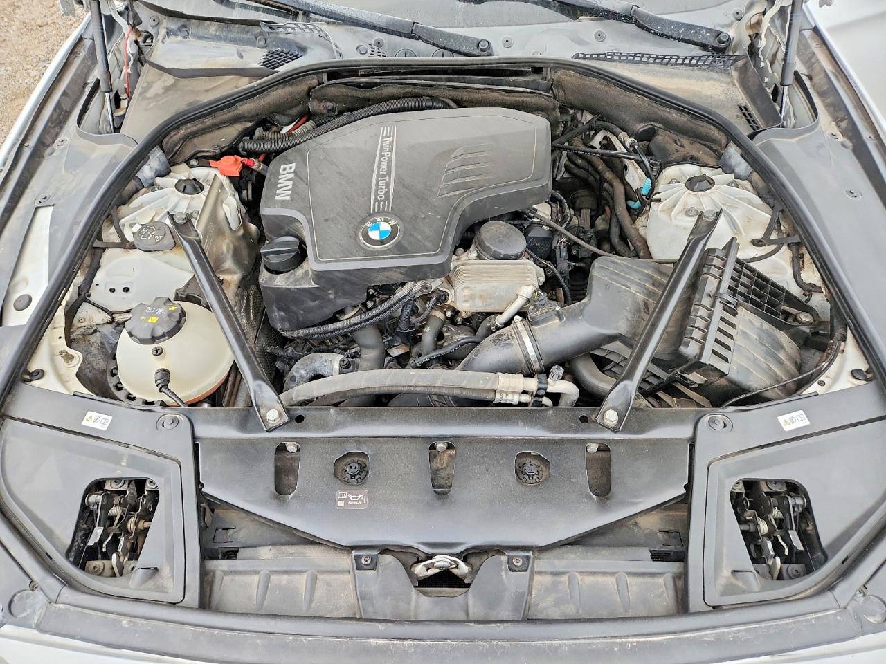 2016 BMW 528