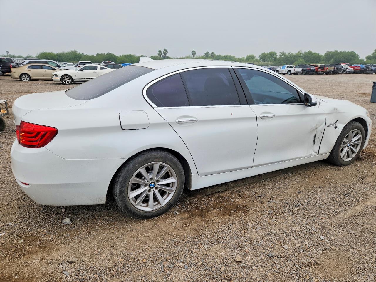 2016 BMW 528