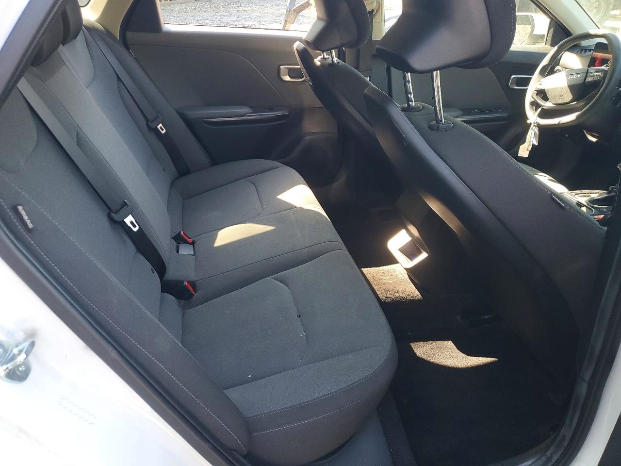 2025 KIA K4 LX, LXS