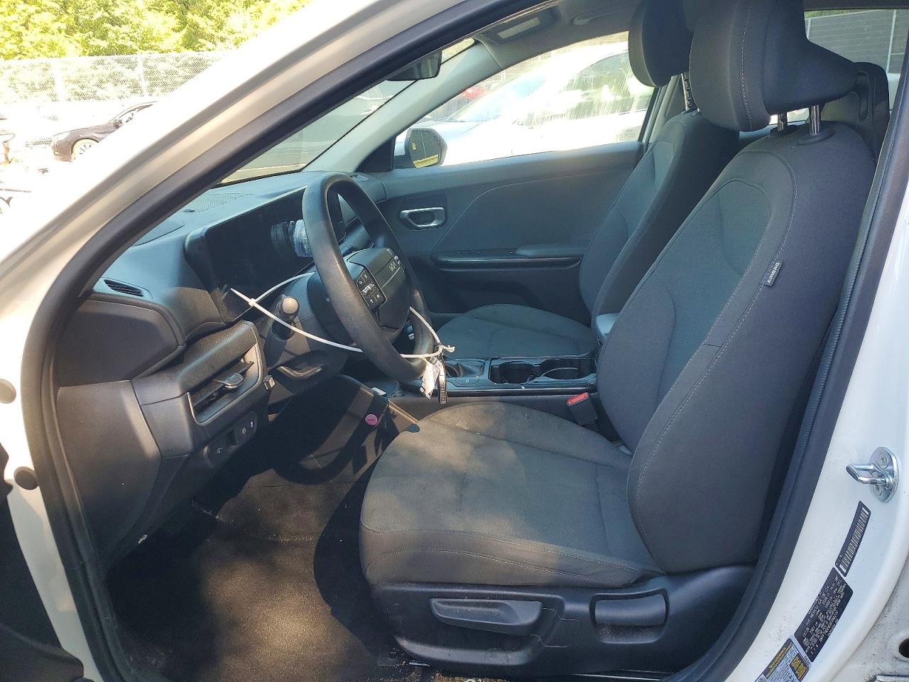 2025 KIA K4 LX, LXS