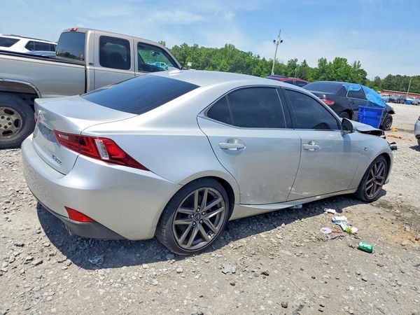 2016 LEXUS IS 200t