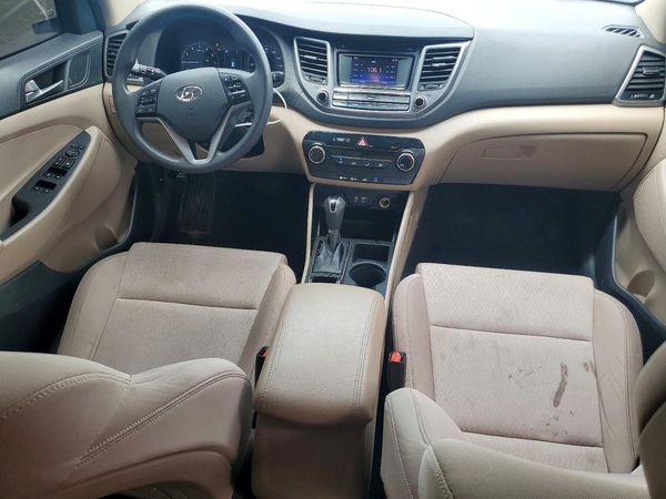 2016 HYUNDAI TUCSON