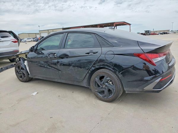 2026 HYUNDAI ELANTRA