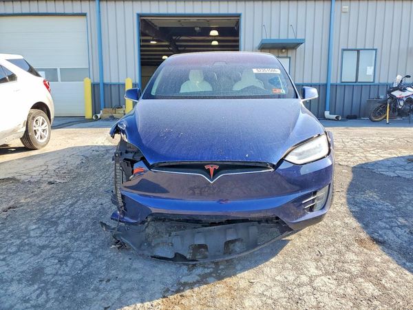 2019 TESLA MODEL X