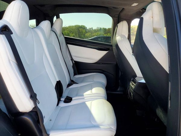 2019 TESLA MODEL X