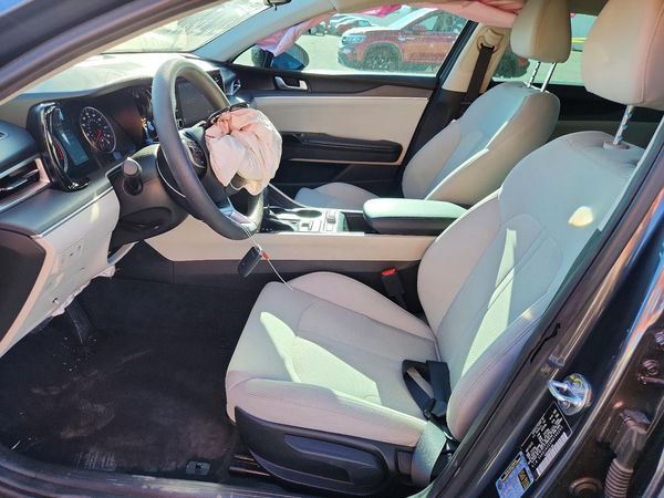 2022 KIA K5 LXS