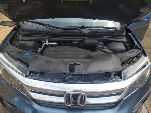 2021 HONDA PILOT EX