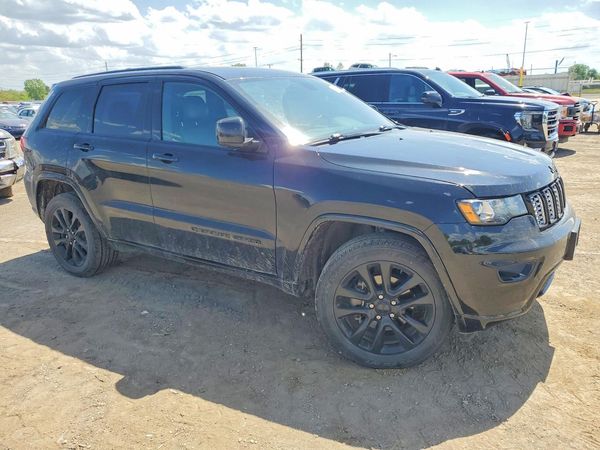2017 JEEP GRAND CHEROKEE LAREDO 4X4