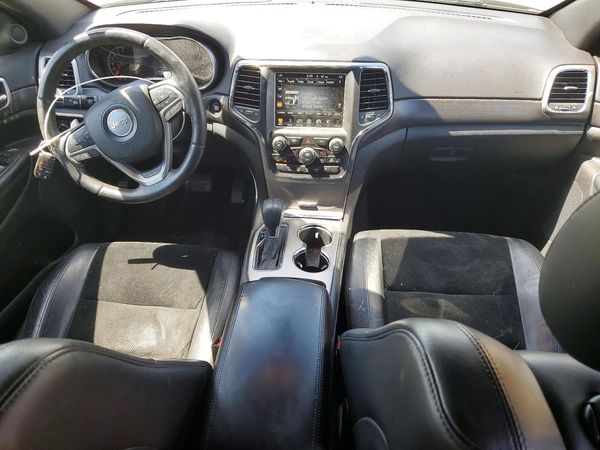 2017 JEEP GRAND CHEROKEE LAREDO 4X4