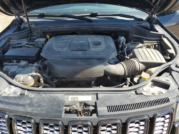 2017 JEEP GRAND CHEROKEE LAREDO 4X4