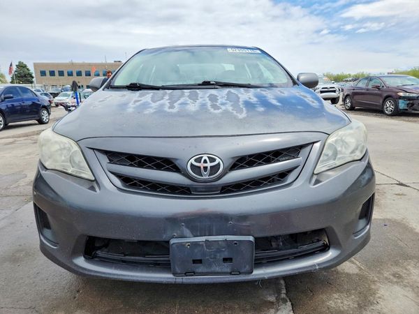 2012 TOYOTA COROLLA