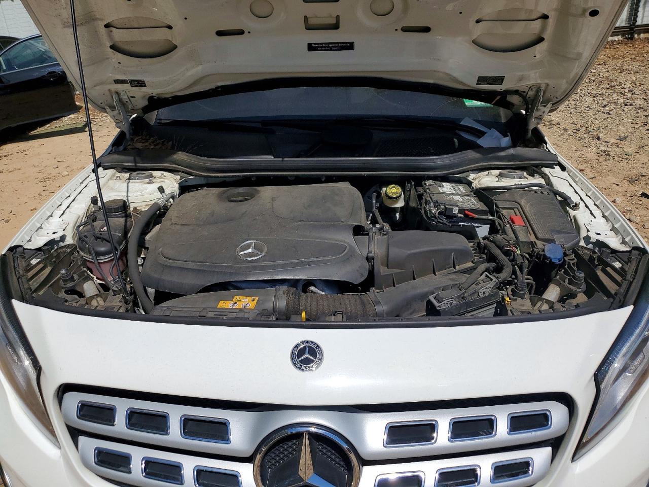 2018 MERCEDES-BENZ GLA GLA250-4M