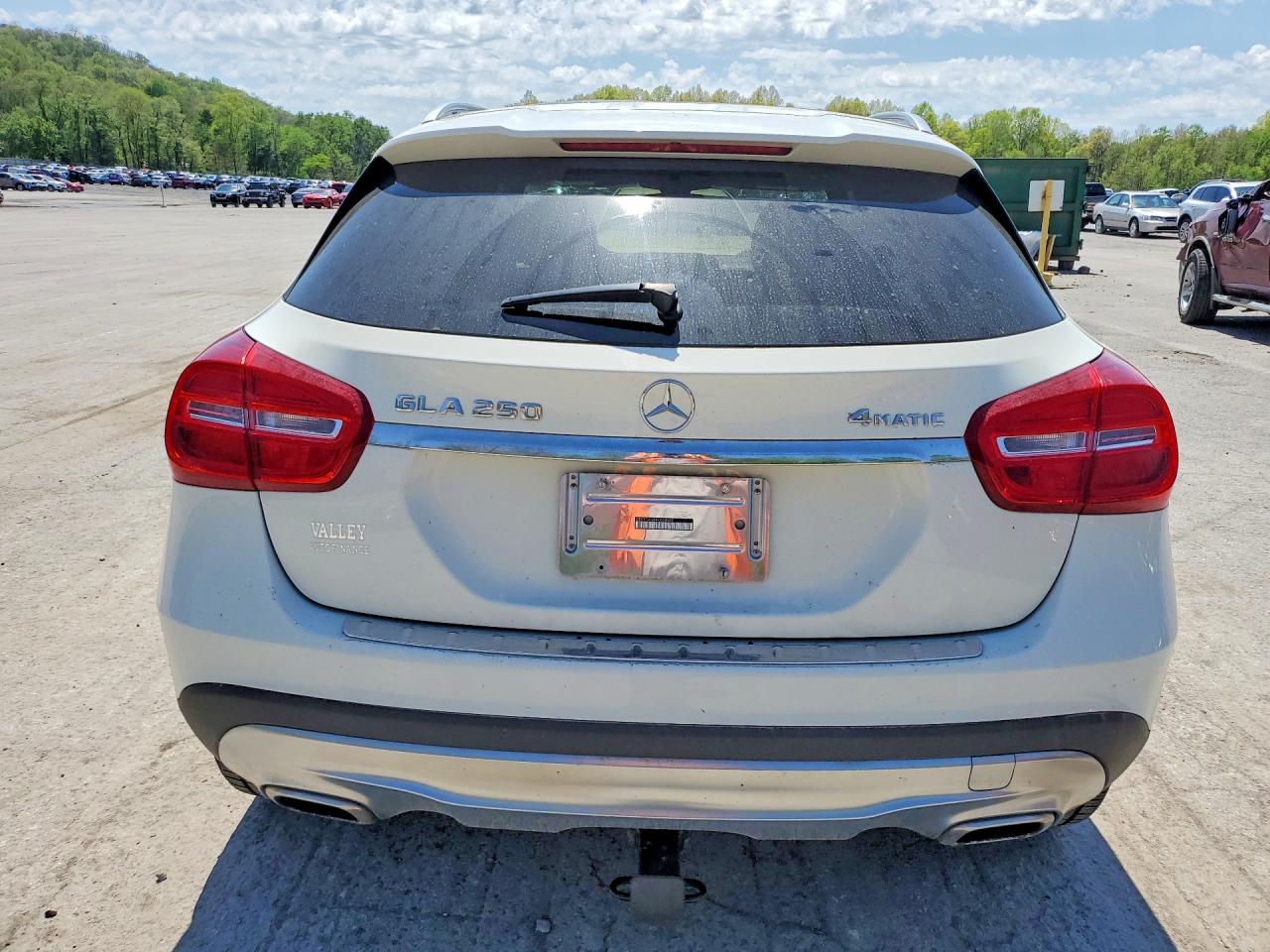 2015 MERCEDES-BENZ GLA GLA250 4-MATIC