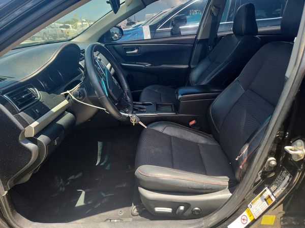 2017 TOYOTA CAMRY