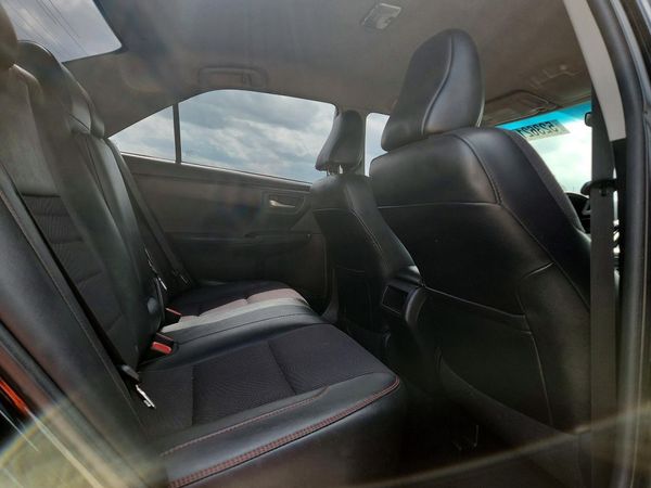 2017 TOYOTA CAMRY