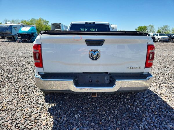 2023 RAM 3500 TRADESMAN CREW CAB 4X4