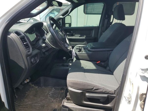 2023 RAM 3500 TRADESMAN CREW CAB 4X4