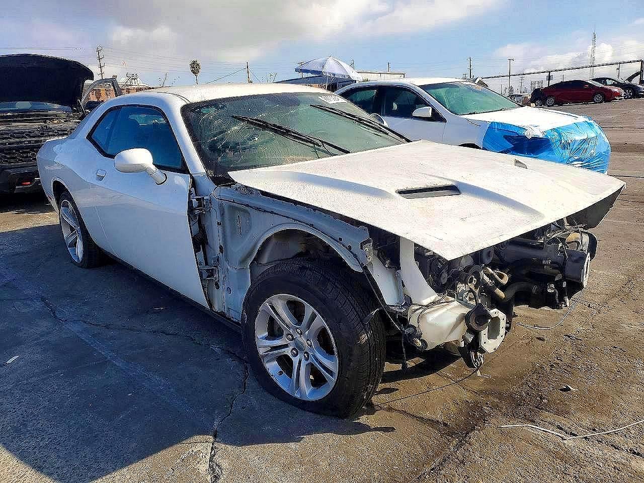 2017 DODGE CHALLENGER SXT