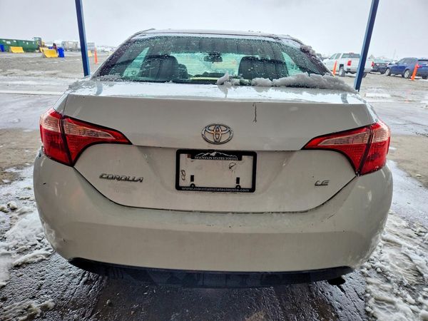 2018 TOYOTA COROLLA