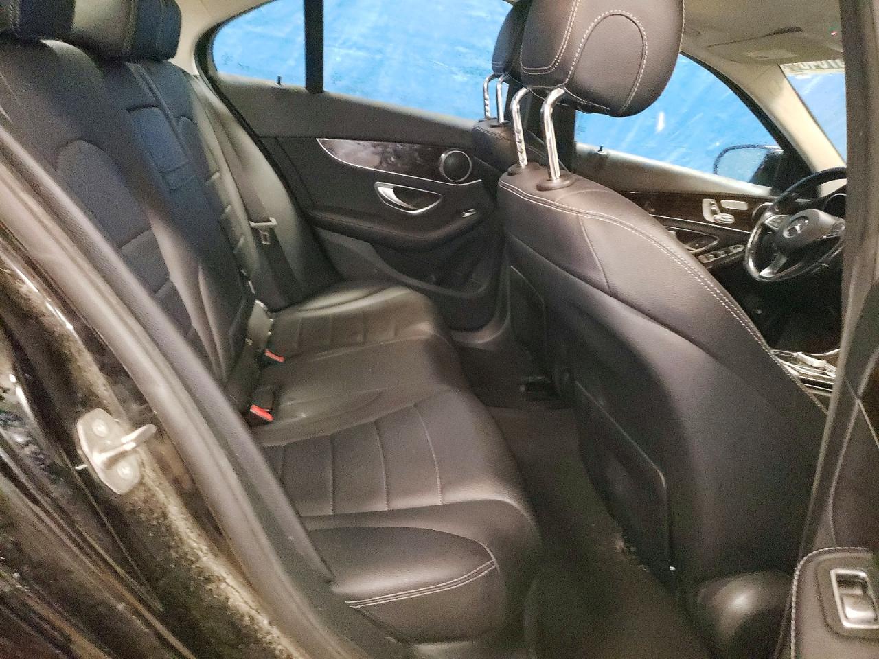2017 MERCEDES-BENZ C C300d-4M