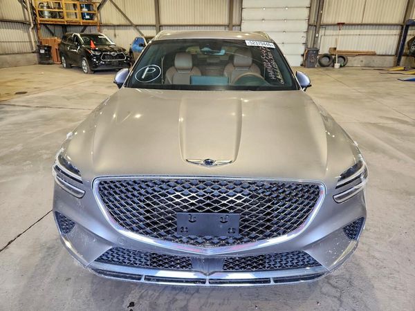 2023 GENESIS GV70