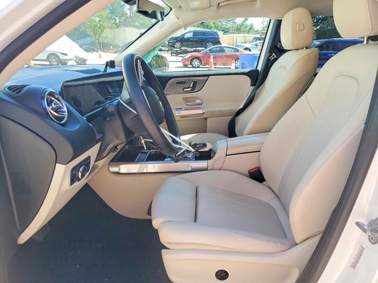 2021 MERCEDES-BENZ GLB GLB250