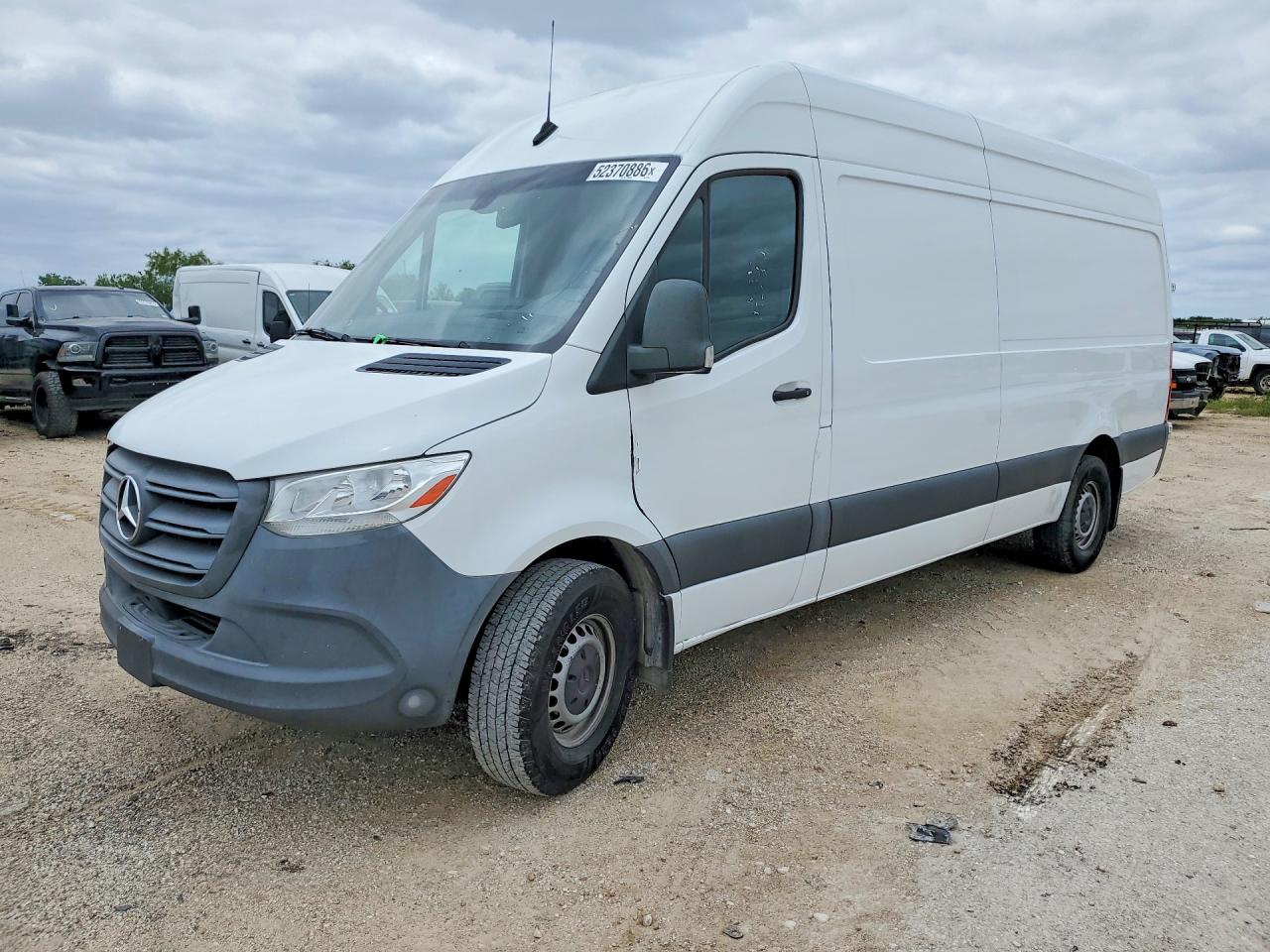 2021 MERCEDES-BENZ SPRINTER 907 (VS30)