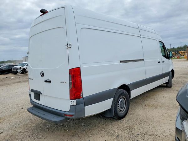 2021 MERCEDES-BENZ SPRINTER 907 (VS30)